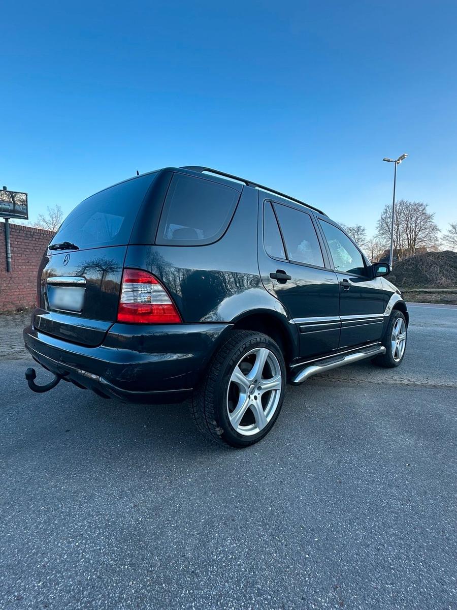 Mercedes-Benz ML270 2005 — engine 170 HP (125kW)