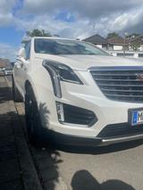 Cadillac XT5 3.6 V6 Allradantrieb Platinum Platinum - Cadillac XT5 mit Benzin-Antrieb: Automatik