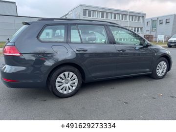 Volkswagen Golf - 8