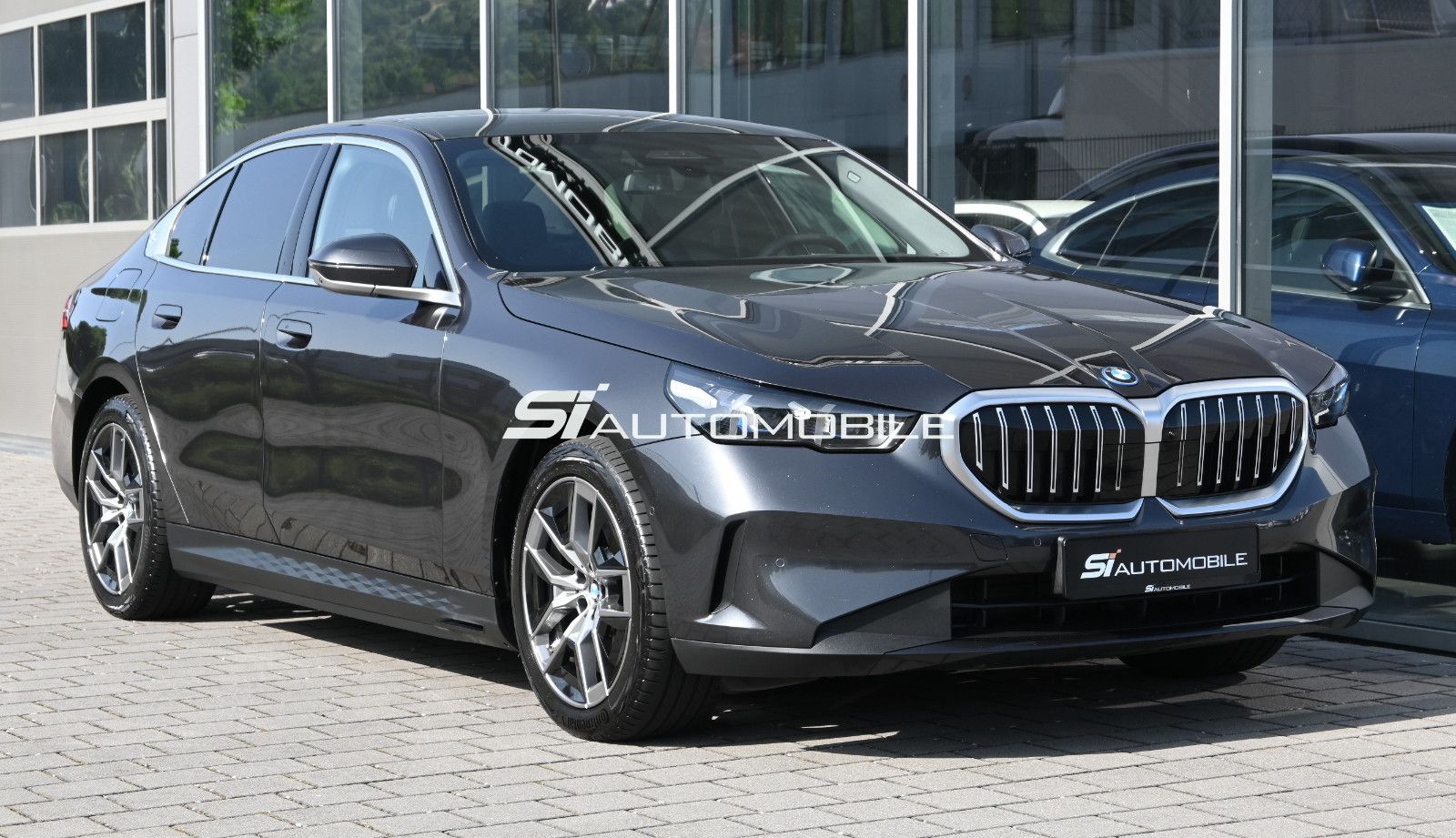 Fahrzeugabbildung BMW 530e Aut. °UVP 88.479€°ACC°B&W°PANO°MERINO°360°