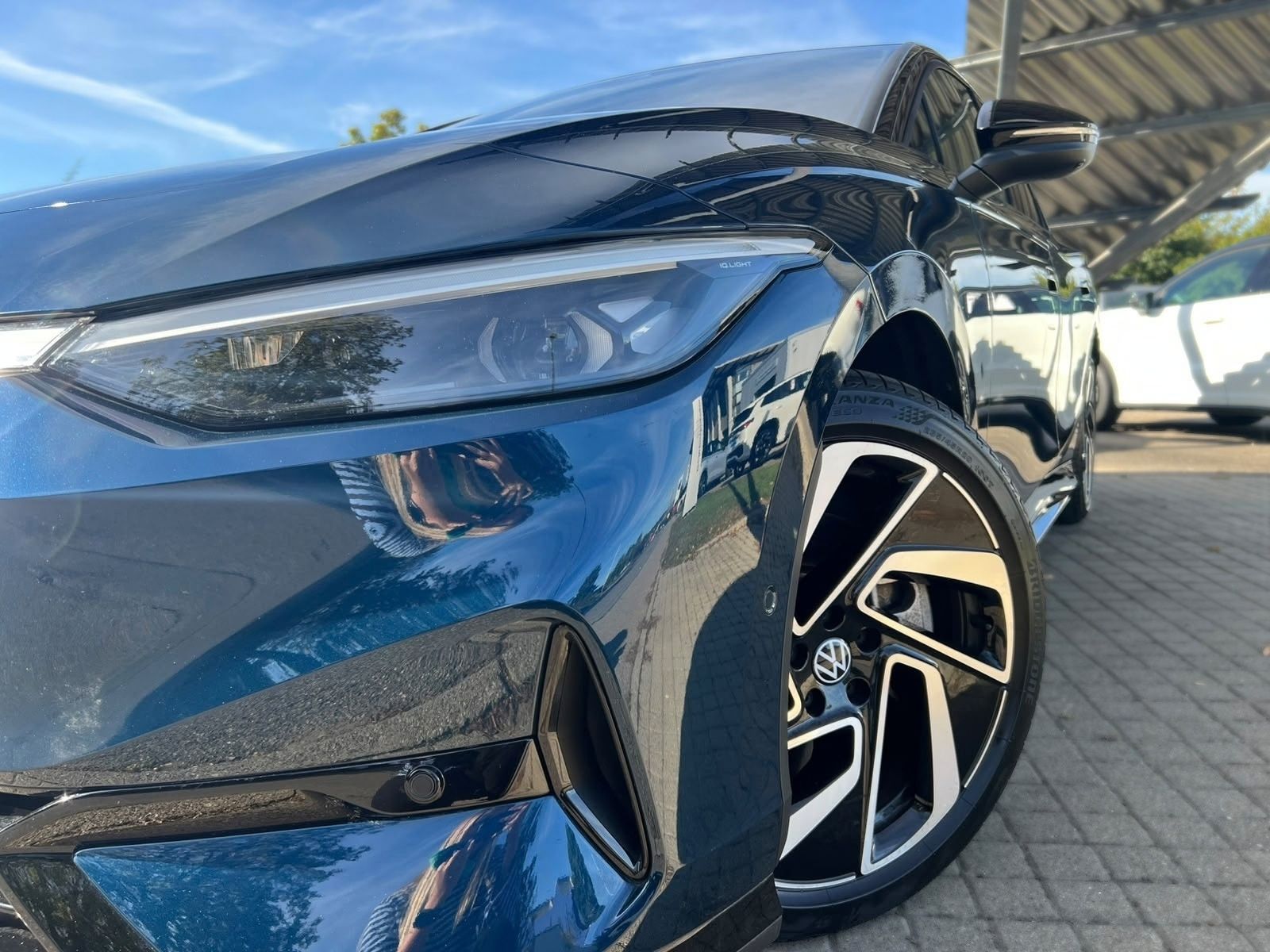 Volkswagen ID.7 Lim. Pro 77kW h 210kW AHK IQ.Light foto 3