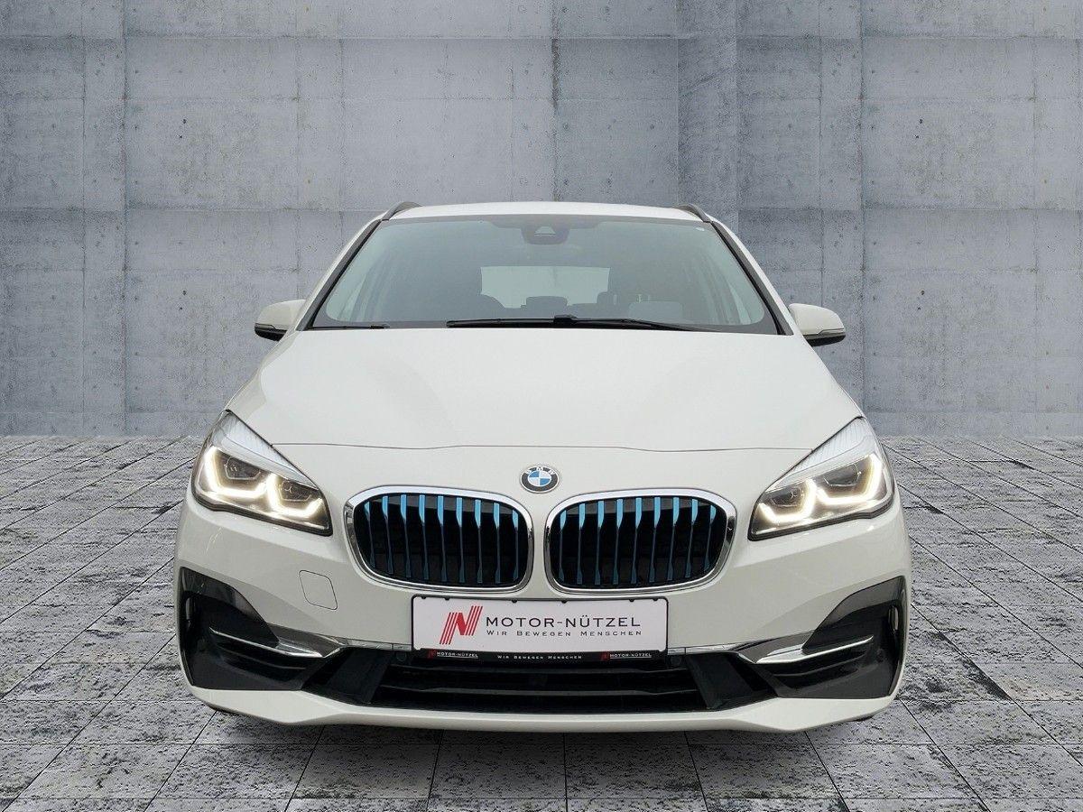 BMW 225xe Active Tourer LUXURY LINE LED+NAV+2xPDC+BT