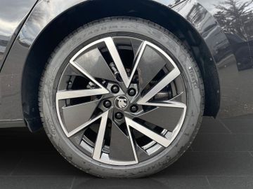 Skoda Octavia Combi 2.0 TDI DSG Sportline *AHK*PANO*..
