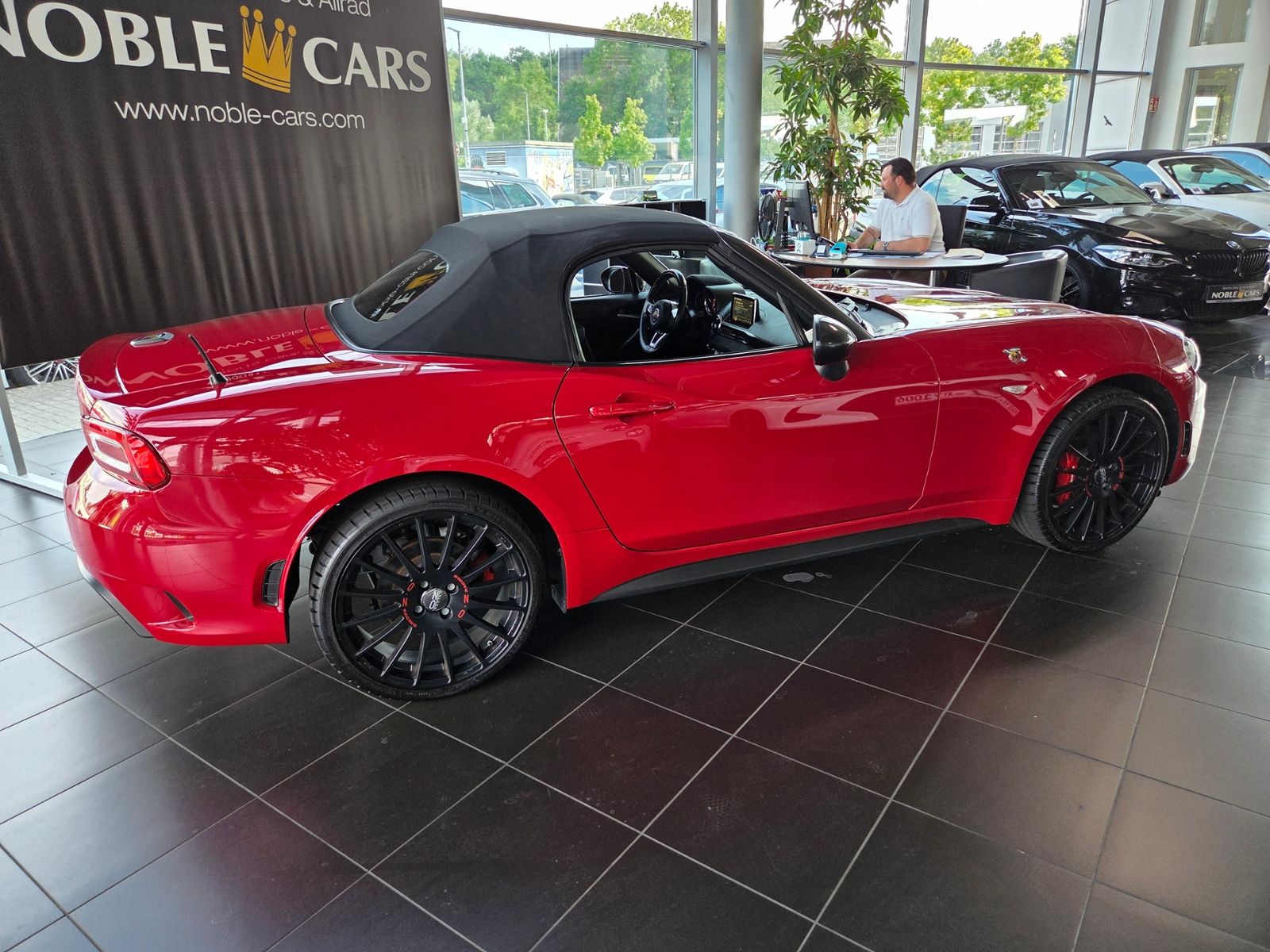 Fahrzeugabbildung Abarth 124 Spider 1.4 MultiAir Turbo KLIMA ALU