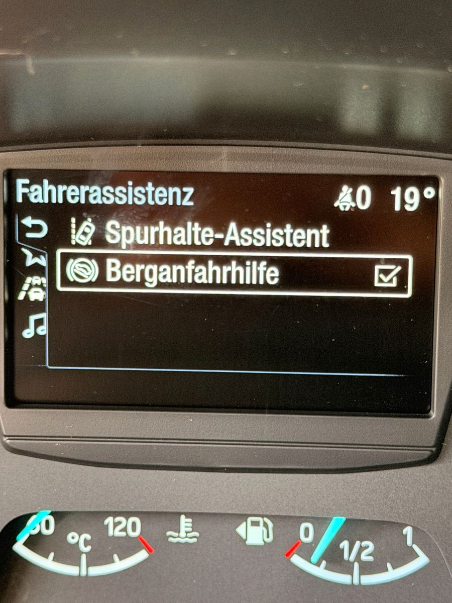 Fahrzeugabbildung Ford Fiesta Cool & Connect *Kamera*Sitzheizung*