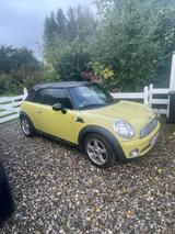 MINI Cabrio, 1. Hand, Bj. 2009 - MINI MINI aus 2009: Cabrio