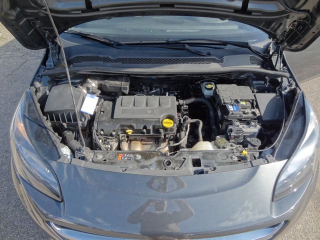 Fahrzeugabbildung Opel Corsa E Selection/2.Hd/4-Türig/