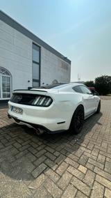 Ford Mustang v8 grail unfallfrei Deutsches... - Ford Mustang Gebrauchtwagen in Düsseldorf