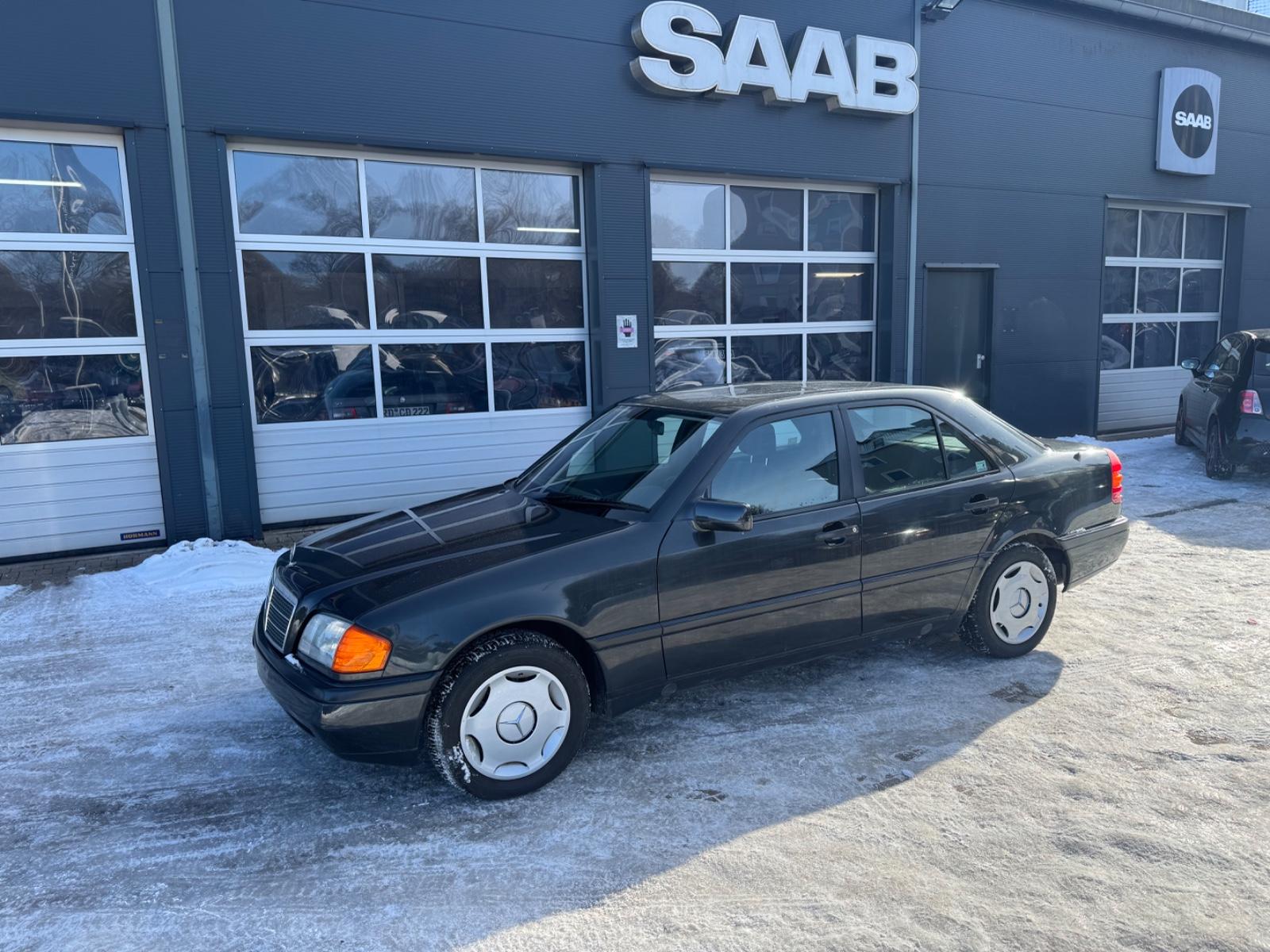 Mercedes-Benz C 180 Classic