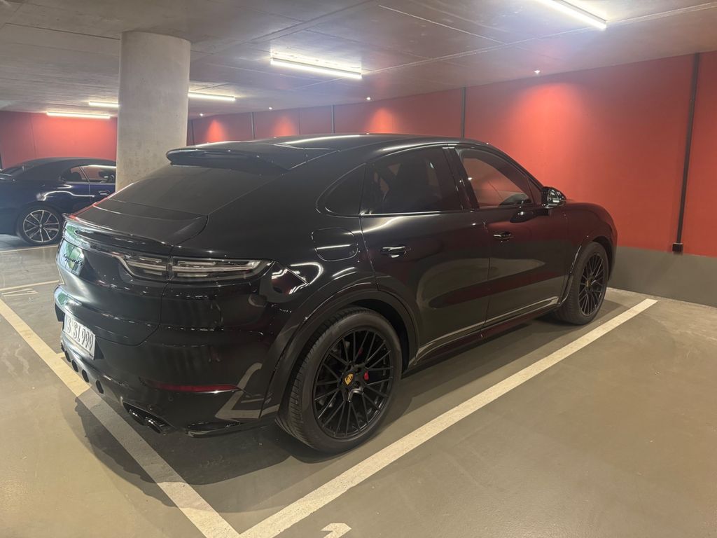 Image of Porsche Cayenne