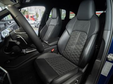 2021 AUDI RS6 photo 7