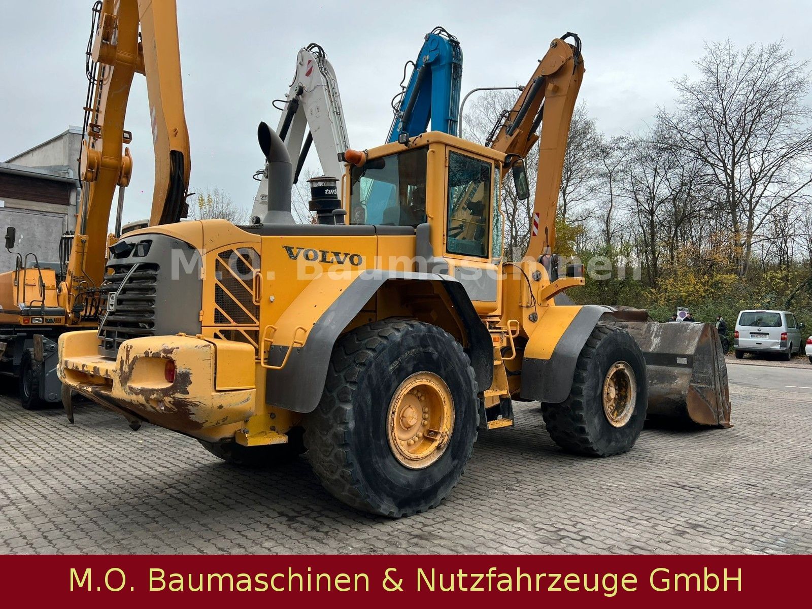 Fahrzeugabbildung Volvo L 120 E /BSS/Waage /AC / ZSA/