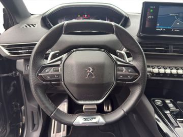 Peugeot 5008 1.2 PureTech 130 GT 360+Kam.+KeyLess+LED+AH