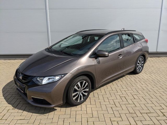 Honda Civic Tourer 1.6l Comfort AHK Navi PDC Kamera