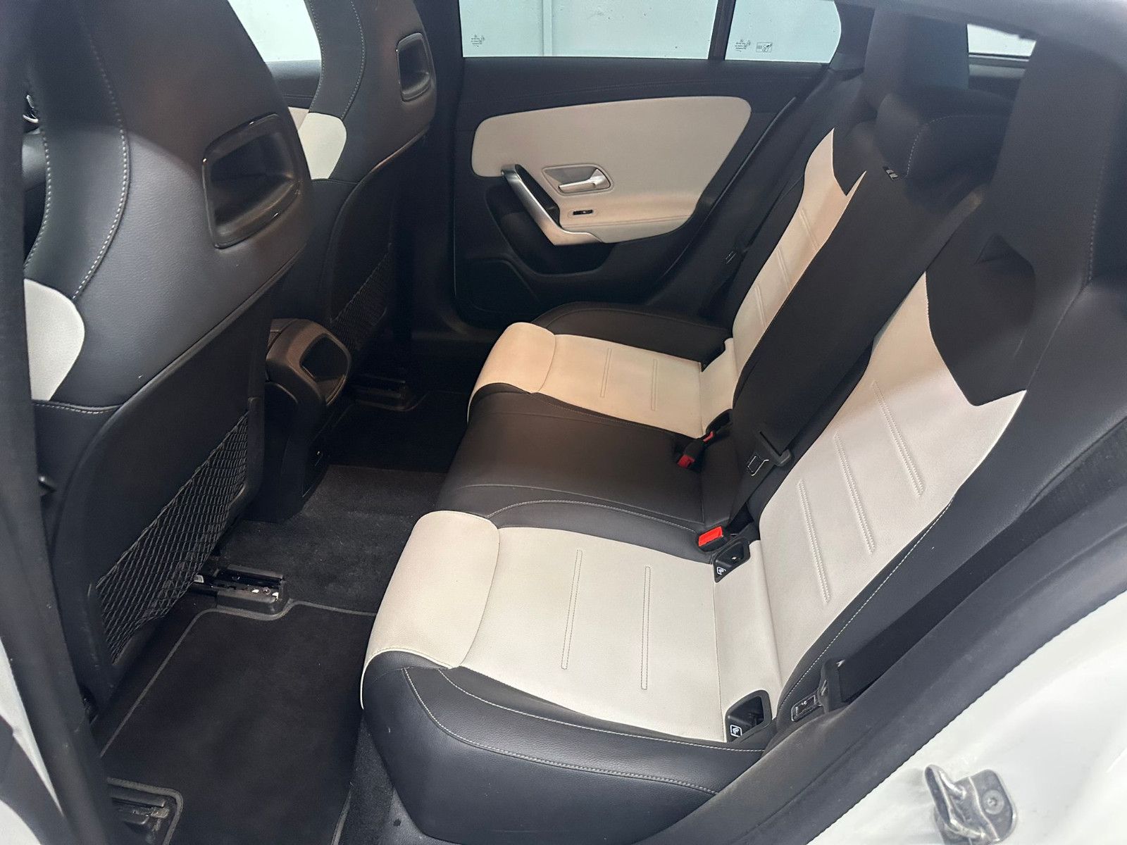 Fahrzeugabbildung Mercedes-Benz CLA 200 SB *AMG-LINE*NAVI*PANORAMA*SH*