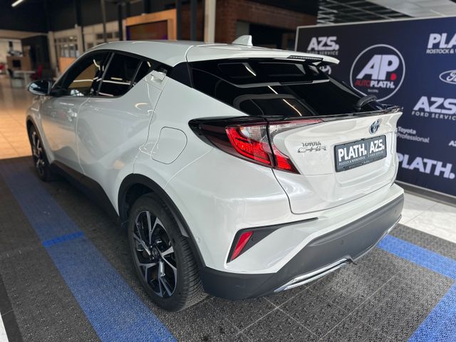 Toyota C-HR Hybrid Team D 2,0