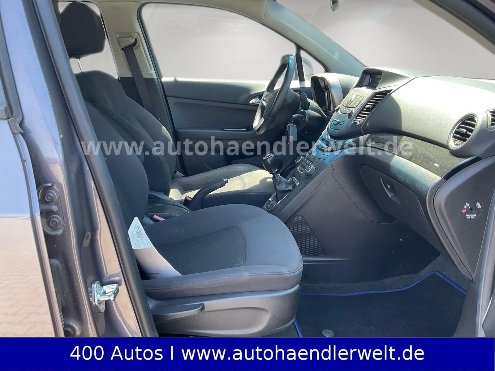 Chevrolet Orlando 2012 — photo 14