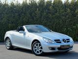 Mercedes-Benz SLK 200 Roadster Kompressor*Leder*NACKENHEIZUNG - gebrauchte Mercedes-Benz SLK-Klasse aus dem Jahr 2008