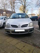 Nissan Almera Tino - Nissan Almera Tino: Van