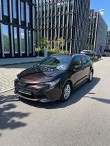 Toyota Corolla 1.8 hybrid - Toyota Corolla Gebrauchtwagen in München