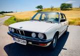 BMW 518i E28 - BMW 518 mit Benzin-Antrieb