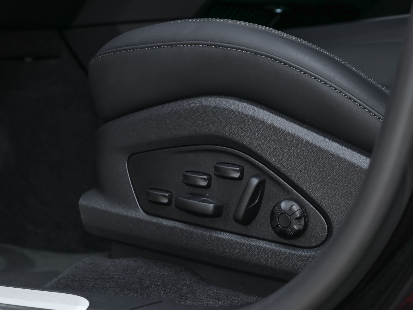 Porsche Macan - Bild 26