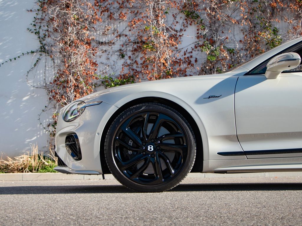 BENTLEY Continental GTC 2025