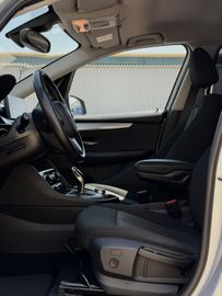 BMW 218 Active Tourer - 12