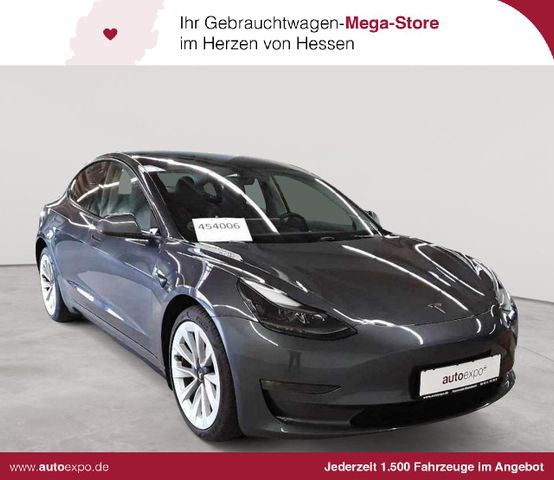 Tesla Model 3 Langstreckenbatt. Allradantrieb