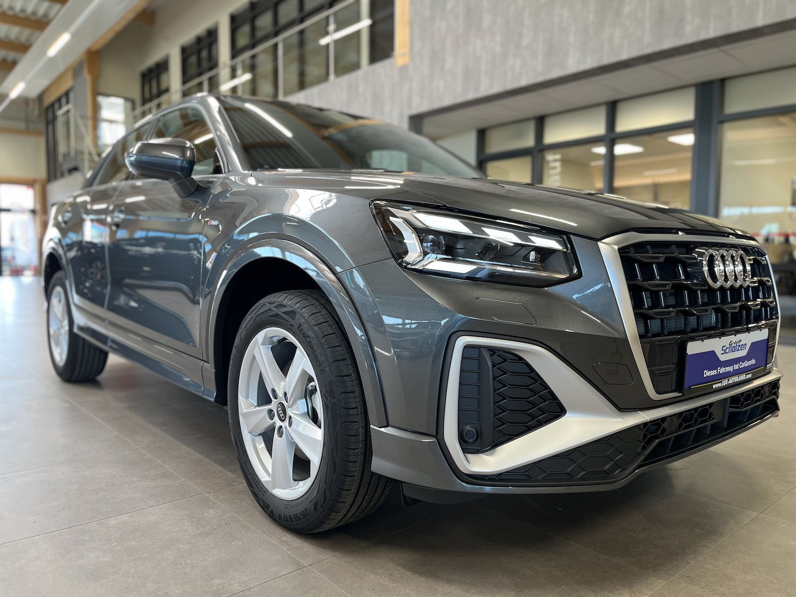 Audi Q2 35 TFSI S-line S-tronic Matrix Kamera imagem 3