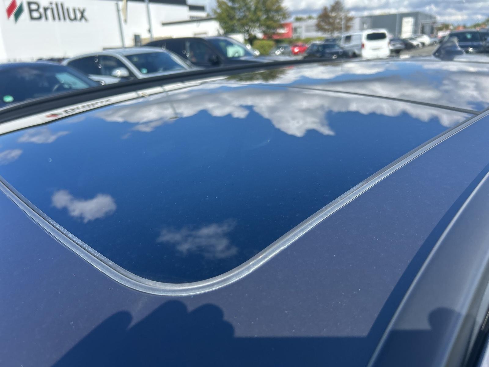 BMW 530e Tour LASER PANO Head-Up Komfortsitz Laserli