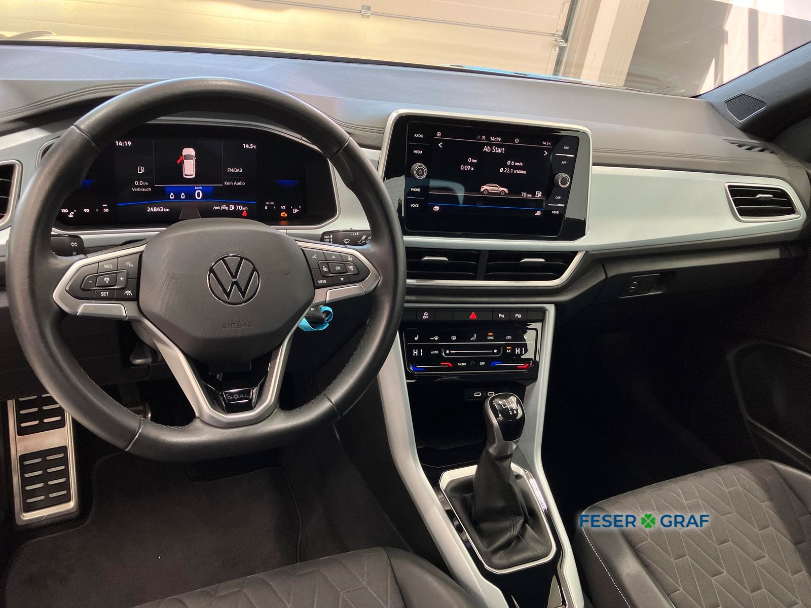 Volkswagen T-Roc - Bild 13