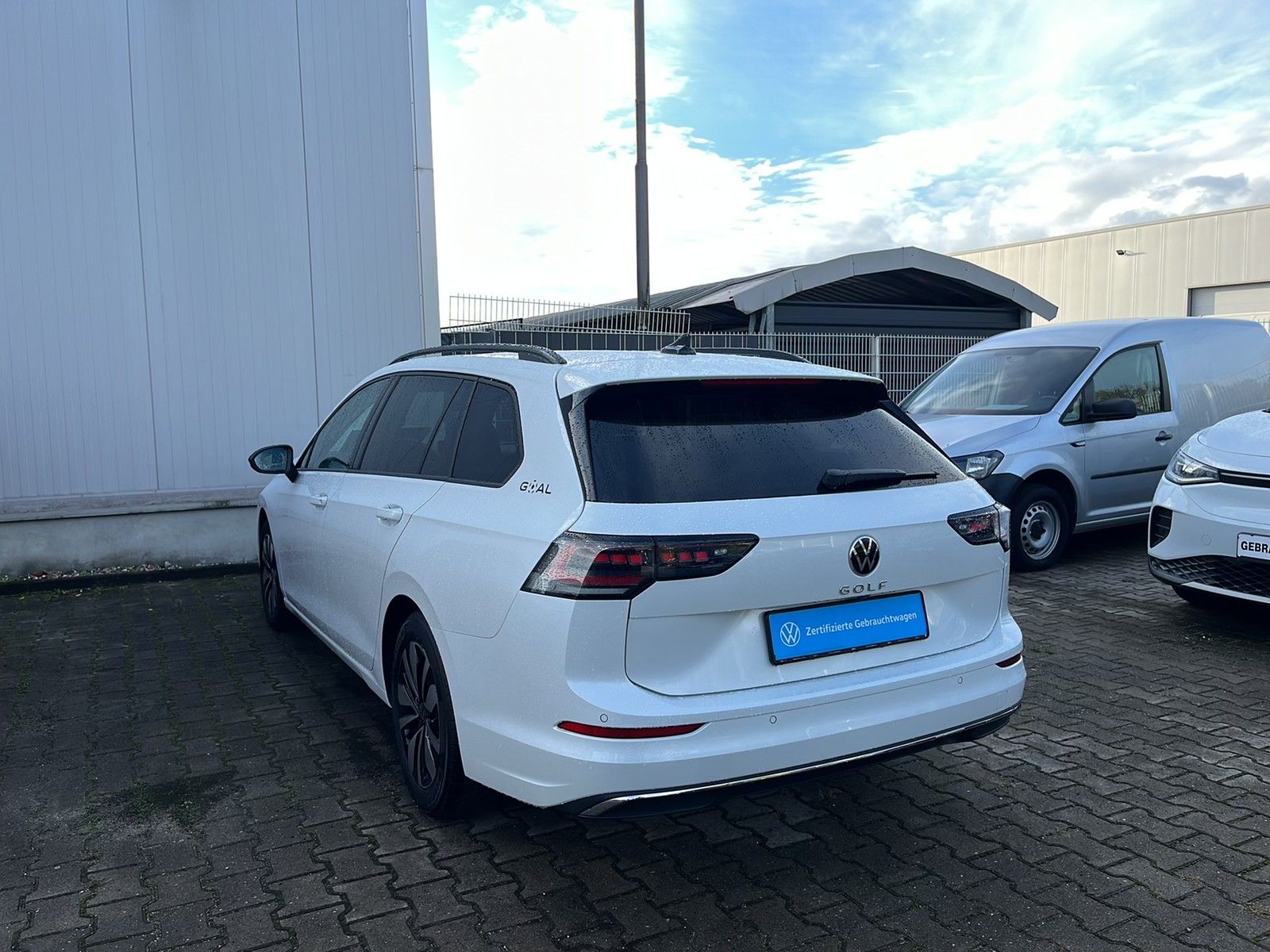 Volkswagen Golf VIII Variant 2.0 TDI GOAL Matrix AHK 360° foto 2