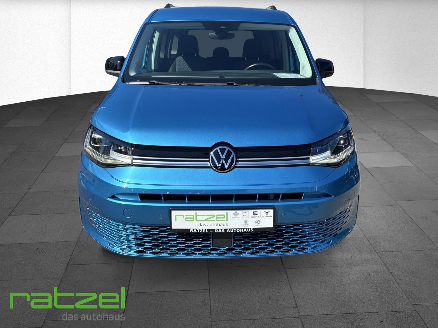 Fahrzeugabbildung Volkswagen Caddy Life 1.5 TSI DSG 5-Sitze Rückfahrkamera AC