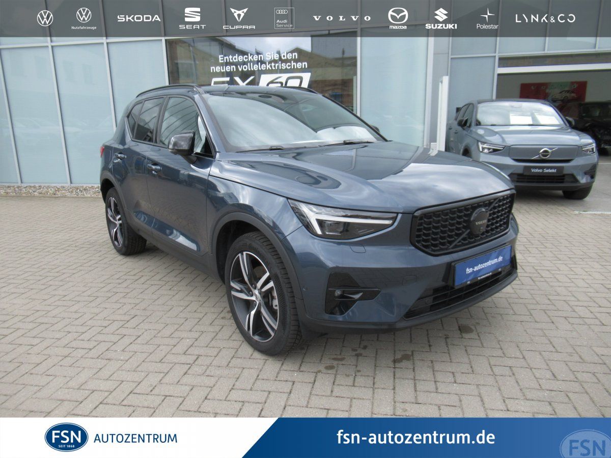 Volvo XC40 B3 Plus Black Edition