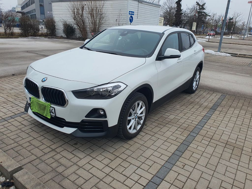 Image of BMW X2