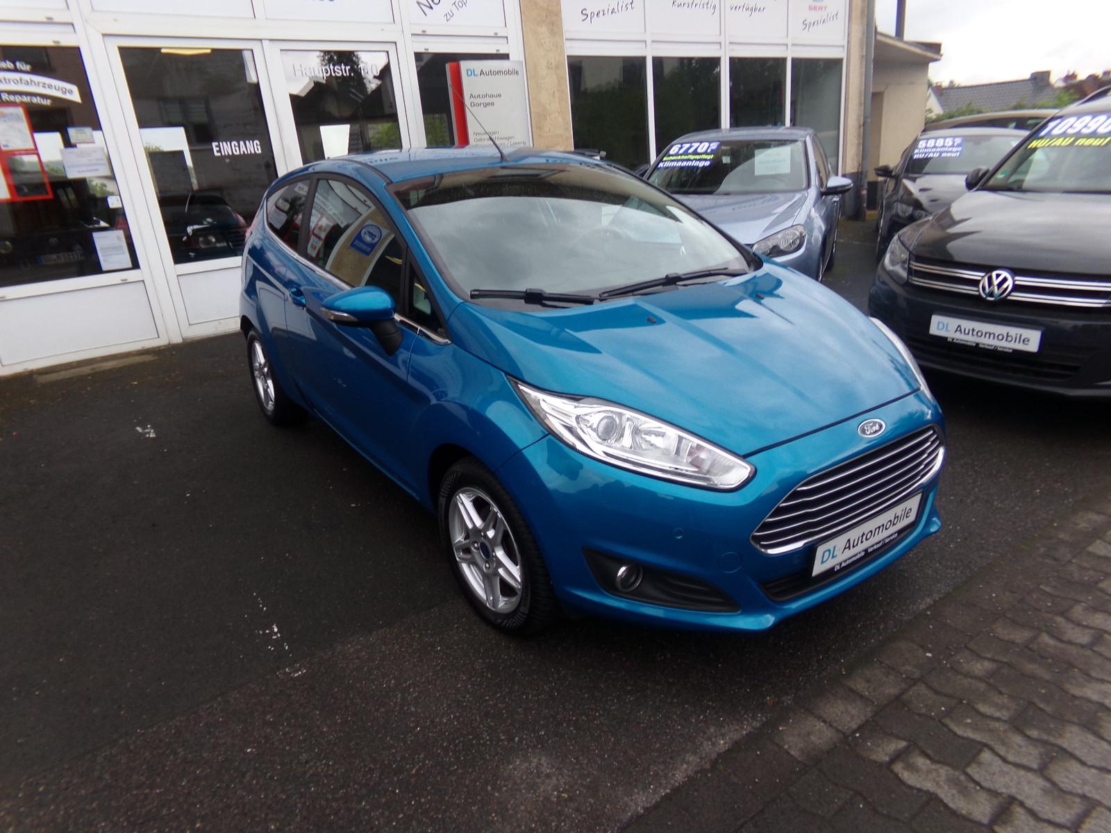 Ford Fiesta 1.0 Titanium , Tüv neu ,