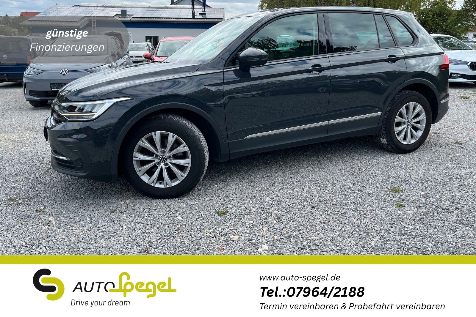 Volkswagen Tiguan - 1