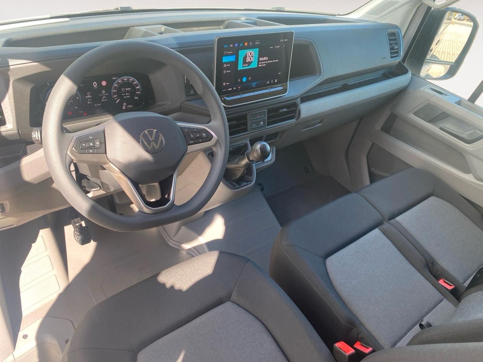 Fahrzeugabbildung Volkswagen Crafter 35 TDI MR VA