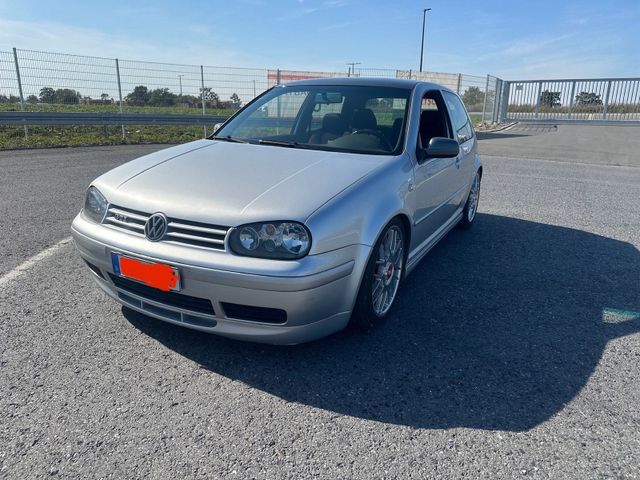 Volkswagen Golf4 Jubi GTI 25jahre 1.8T