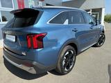 Kia Sorento 1,6 T-GDI HEV 4WD AT Spirit 7S DriveP. L - blaue Kia Sorento