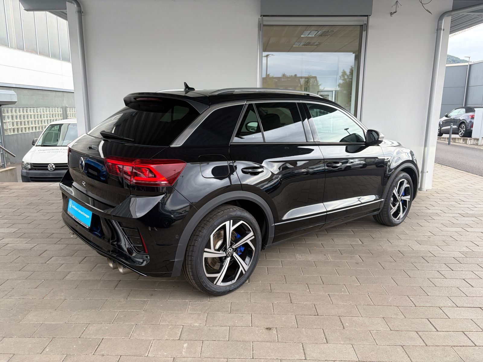 Volkswagen T-Roc R 2.0 TSI DSG 4M AKRA PANO NAVI ACC foto 5