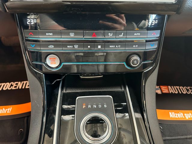MYAUTOCENTER – Gebraucht- und Jahreswagen mit Werkstattservice in Pfaffenhofen Jaguar XE Pure *LED*Keyless*2-Zonen*Tempo*Navi*