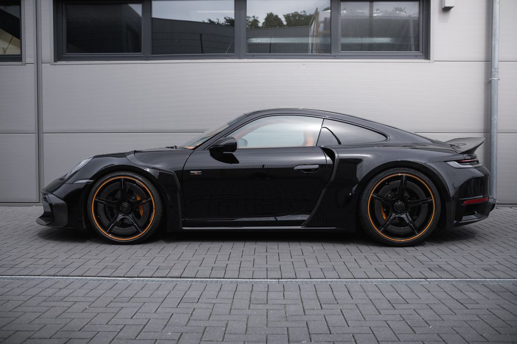 Porsche 911 BRABUS ROCKET R 