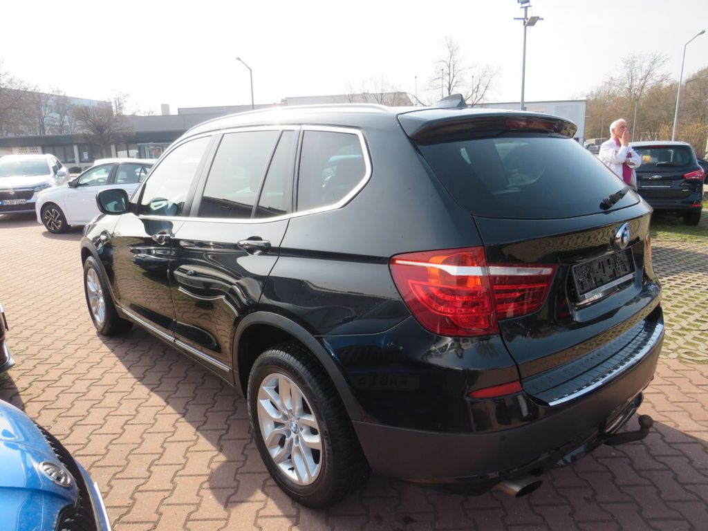 BMW X3 xDrive 20 d-VOLLEDER+AHK+