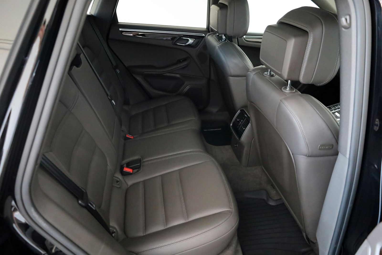 Fahrzeugabbildung Porsche Macan GTS,Sportsitze,Sitzbelüft.,Kamera,Panorama