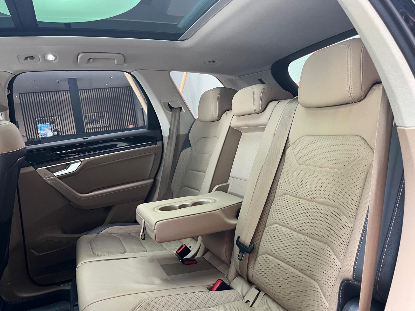 Fahrzeugabbildung Volkswagen Touareg 3.0 V6 TDI Atmosphere 4Motion*Luft*Pano*