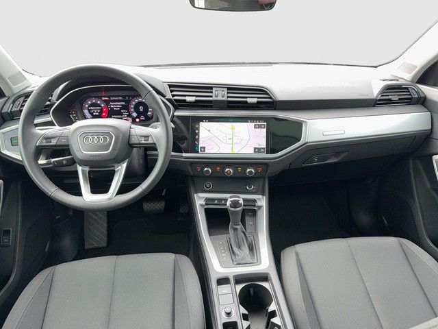 Audi Q3 35 TFSI S-tronic Advanced PANO+NAVI+PDC+LM18" foto 10