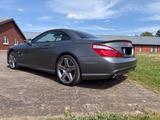 Mercedes-Benz SL 63 AMG AMG - Mercedes-Benz SL 63 AMG: Grau