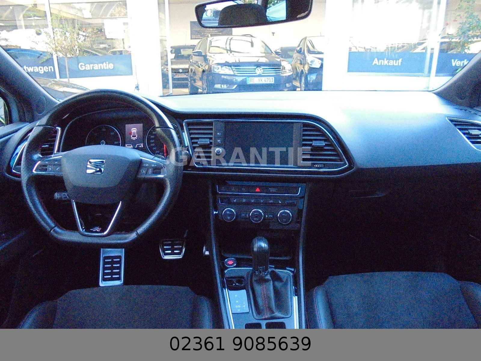 Fahrzeugabbildung SEAT Leon ST FR 2.0 TDI/Automatik/Panorama/Navi/